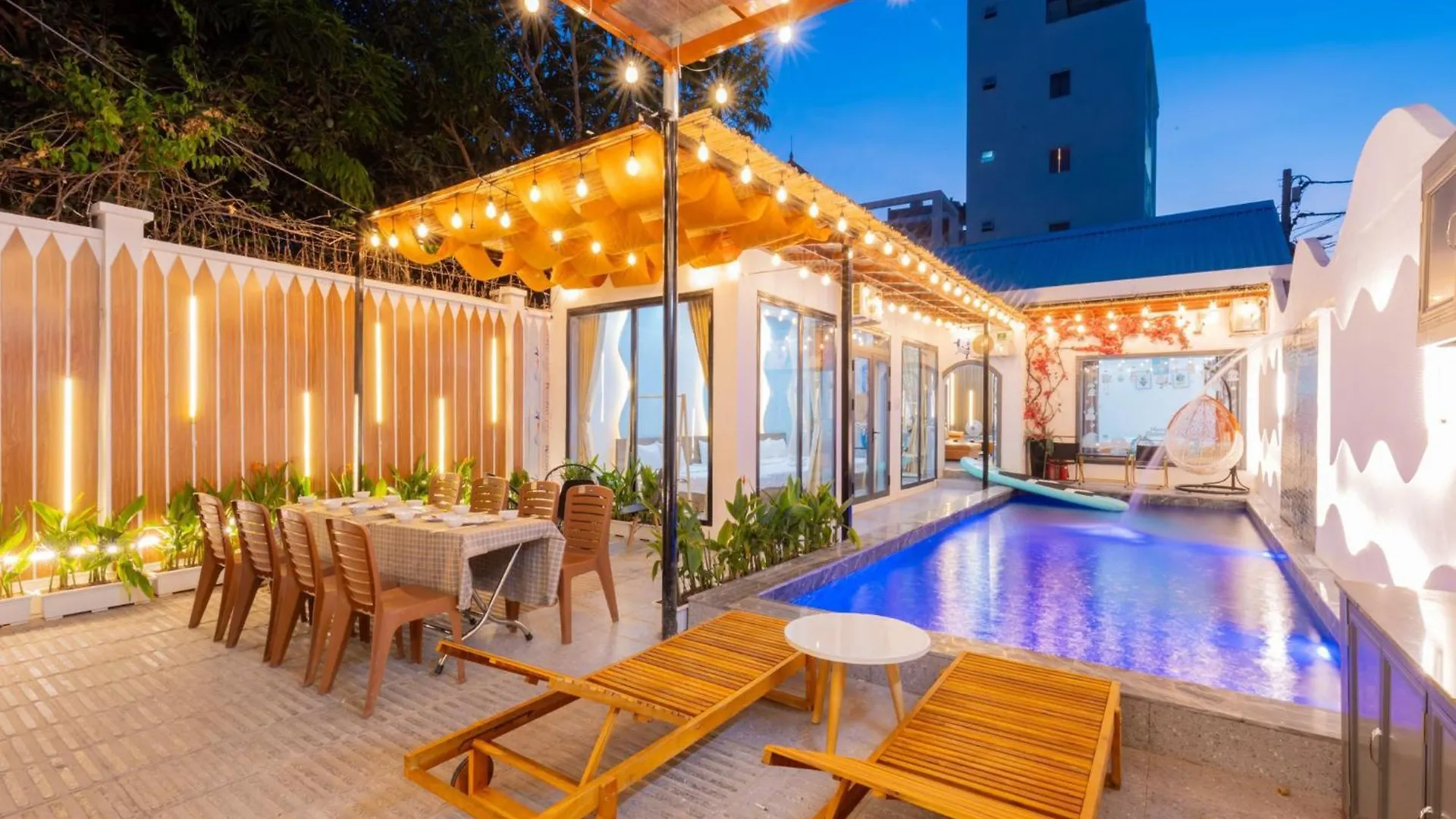 Villa Nh - Di Bo 200 Met Ra Bien Bai Sau Thuy Van Vung Tau Vietnam